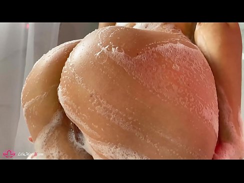 ❤️ Brunette Masturbates Pussy uban sa Vibrator sa Intense Orgasm sa Shower ☑ Porno sa amon ️❤